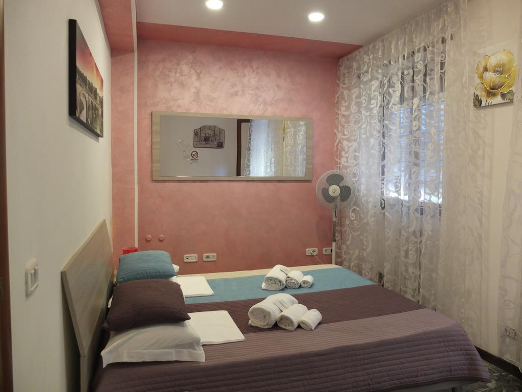 Maxim Rooms Roma Exterior foto
