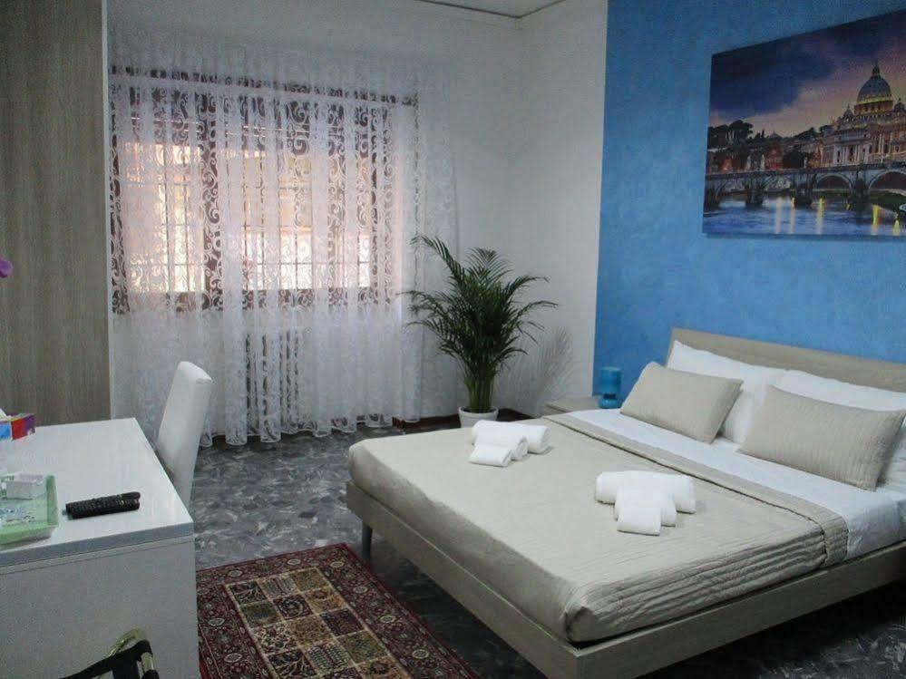 Maxim Rooms Roma Exterior foto