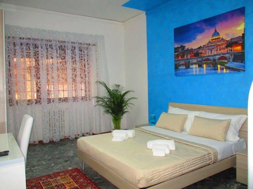 Maxim Rooms Roma Exterior foto