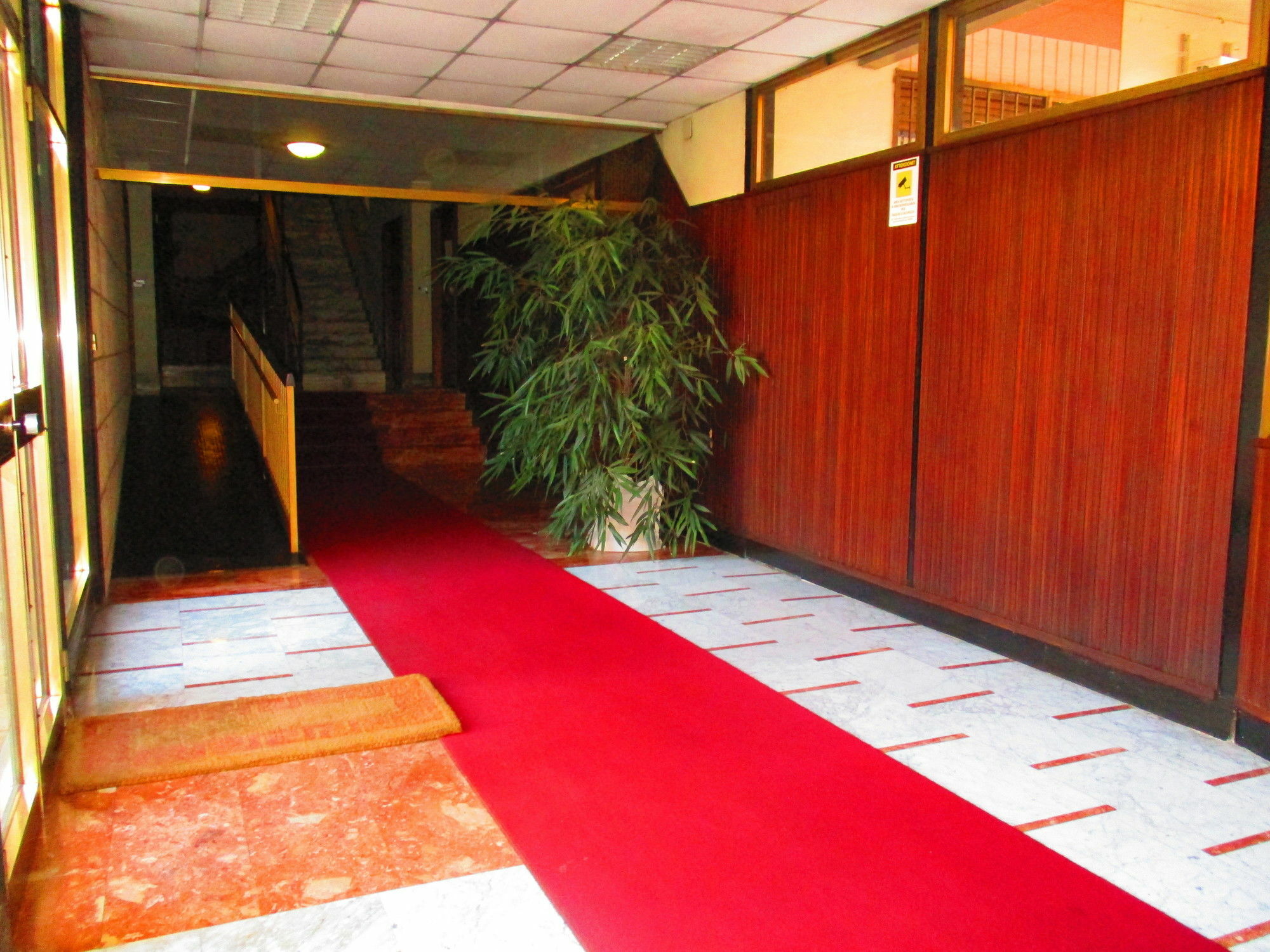 Maxim Rooms Roma Exterior foto